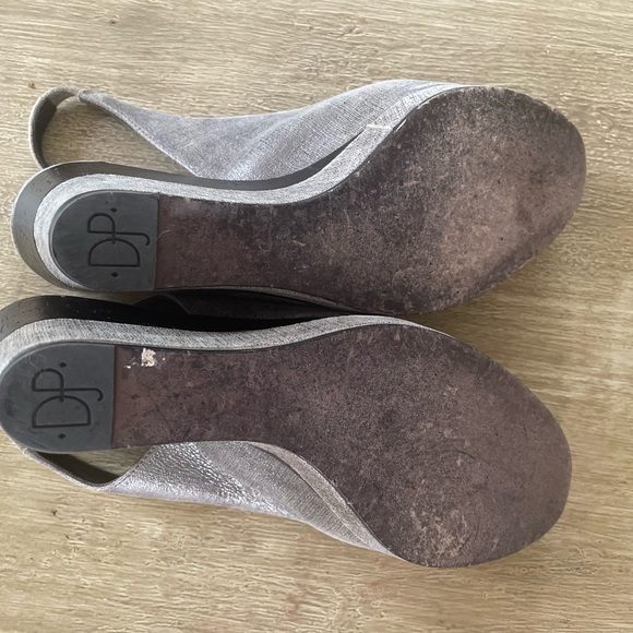 Stuart Weitzman, like new, 7W, silver - Picture 3 of 4